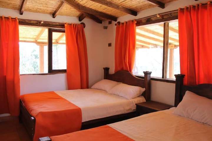 Room 2 of 8