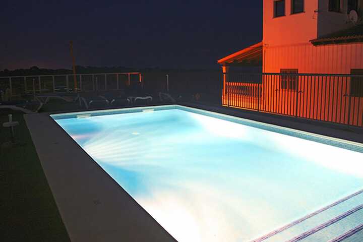 Pool 35 of 54