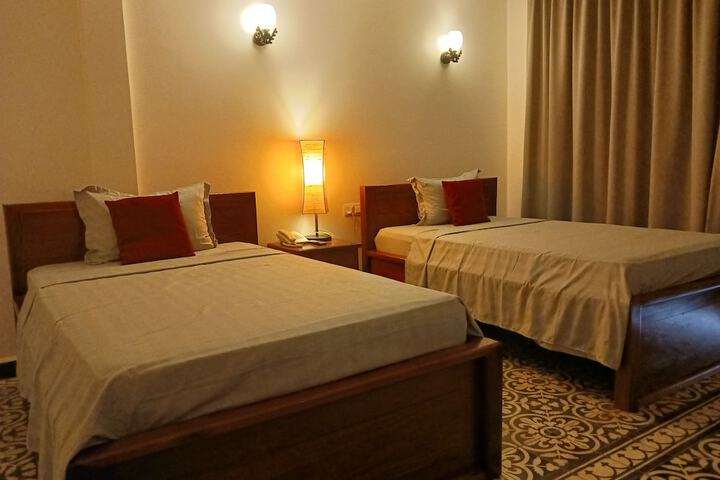 Room 3 of 14