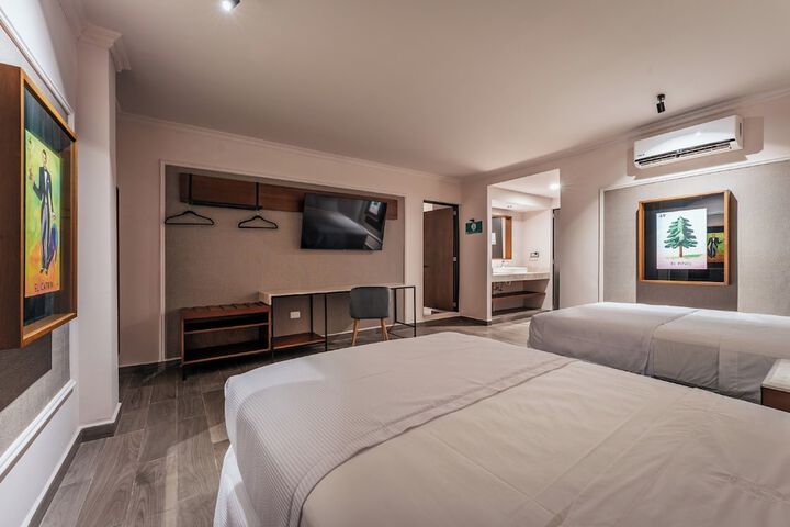 Room 35 of 70