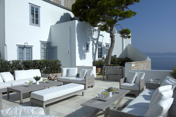 Exterior of Hydrea Exclusive Hospitality