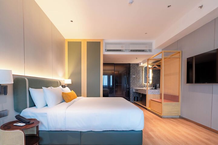 Room 36 of 105