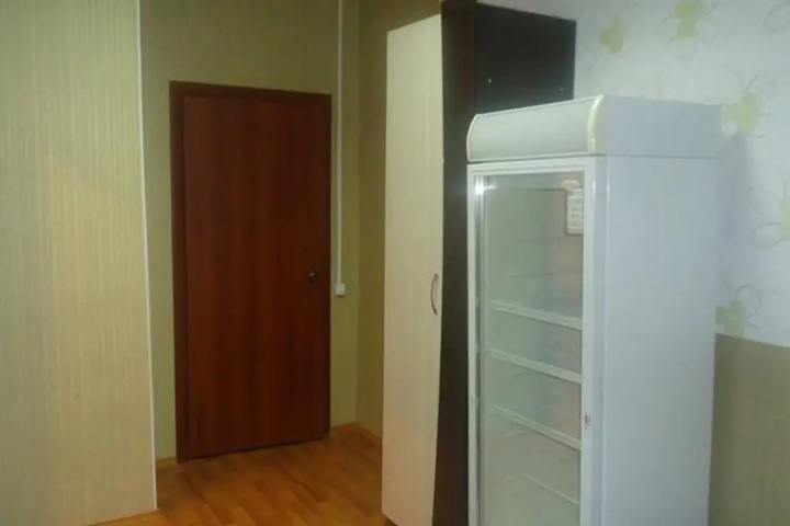Room 10 of 15