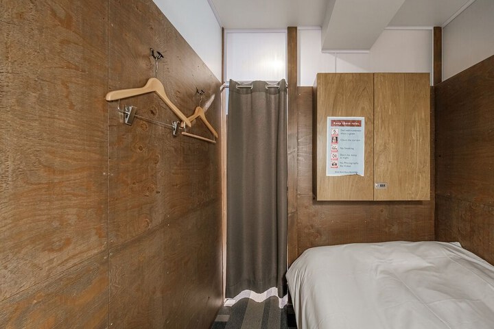 Room 78 of 139