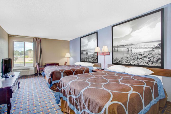 2 Queen Beds (4 of 7)