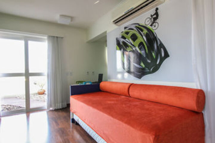 Room 46 of 64