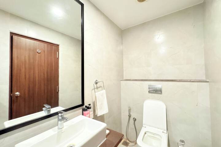 Room 116 of 154