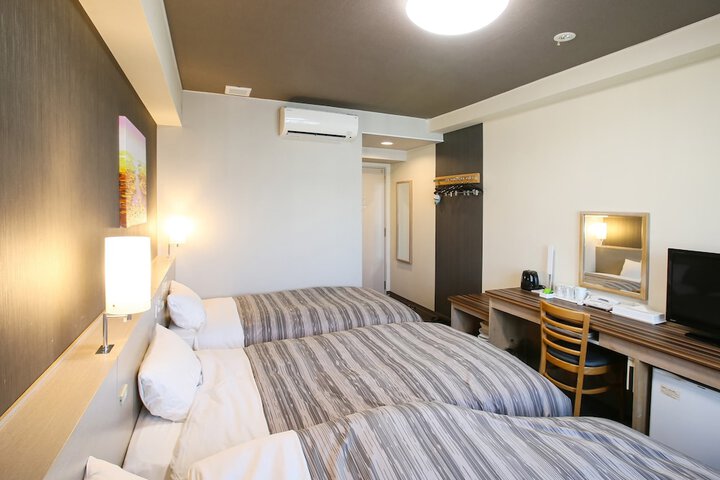 Room 15 of 75