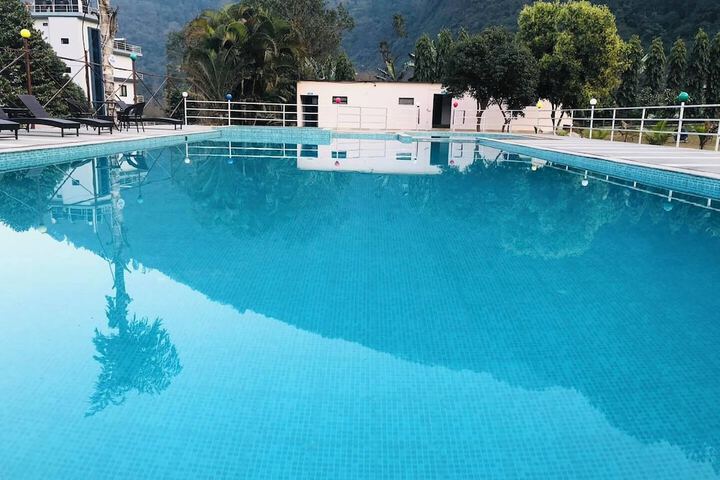 Pool 6 of 22
