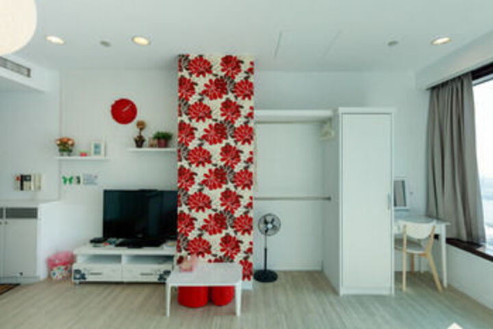 Room 80 of 89