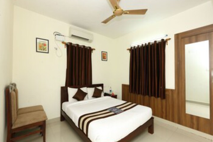 Room 10 of 23