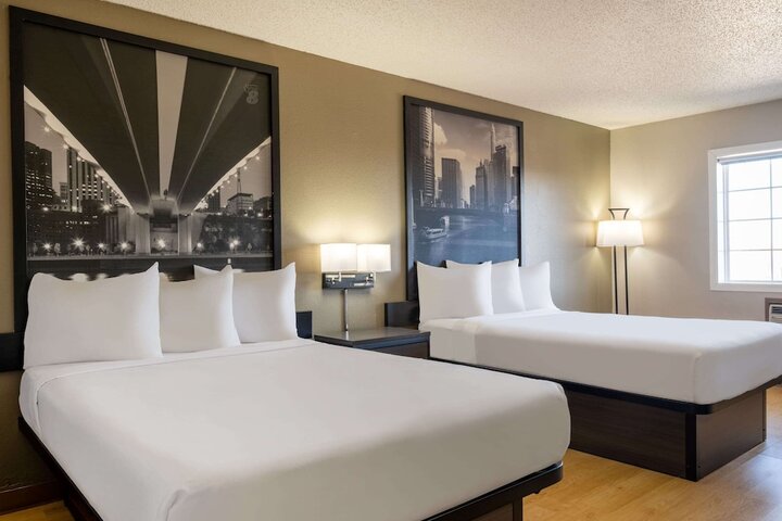 2 Double Beds (8 of 8)