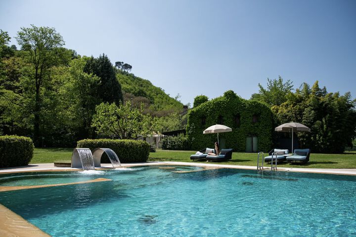 Pool 113 of 176