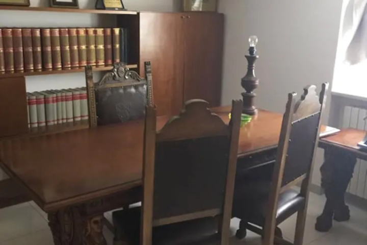 Room 15 of 19