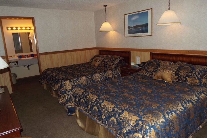 Room 2 of 24