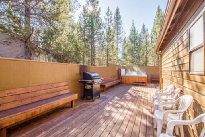 Terrace/Patio 4 of 43
