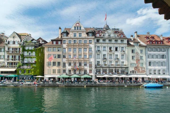 Image of Hotel Pickwick and Pub the room with a view