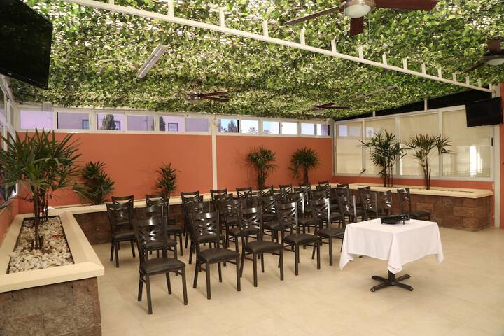 Meeting facility