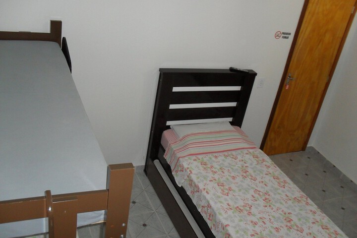 Room 6 of 26