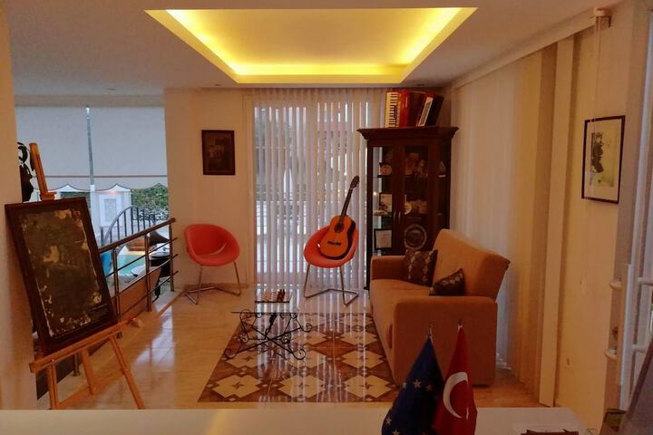 Room 18 of 67