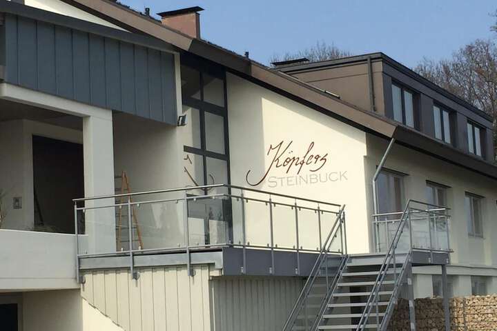 Hotel 67 of 72