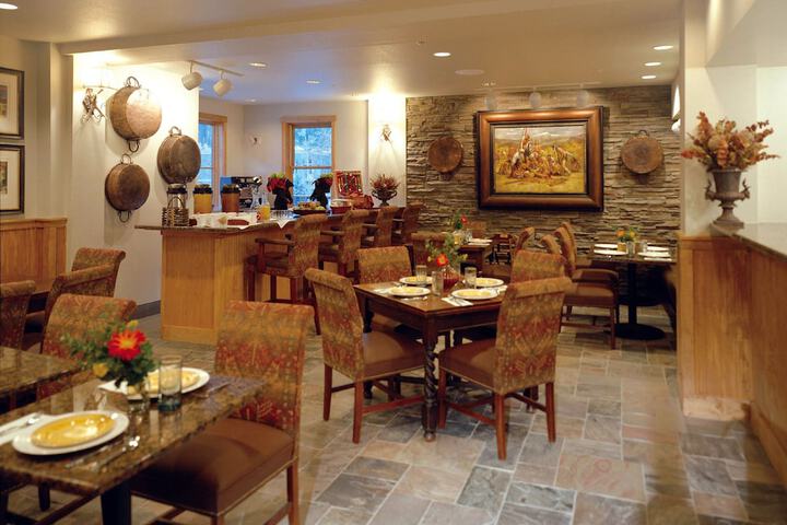 Breakfast/Coffee Service 28 of 46