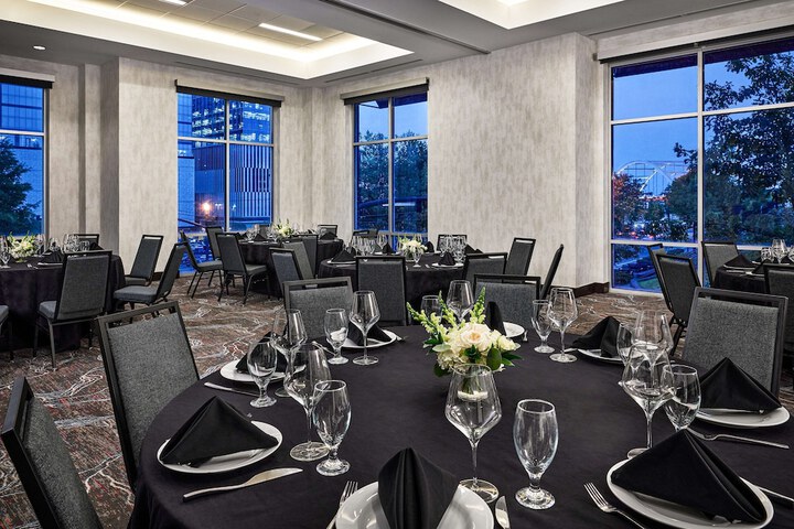 Meeting facility