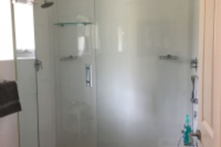 Room 90 of 144
