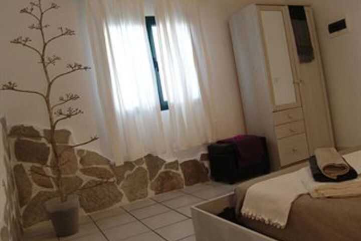 Room 15 of 46