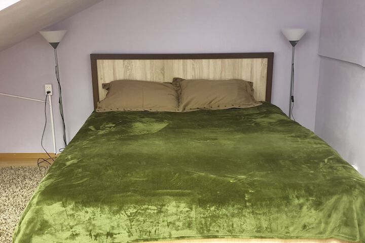 Room 3 of 29