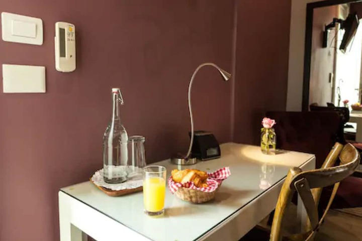 Room amenity
