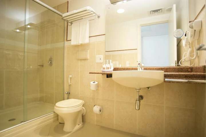 Clean Restrooms