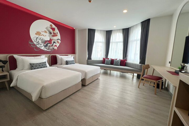 Room 15 of 190