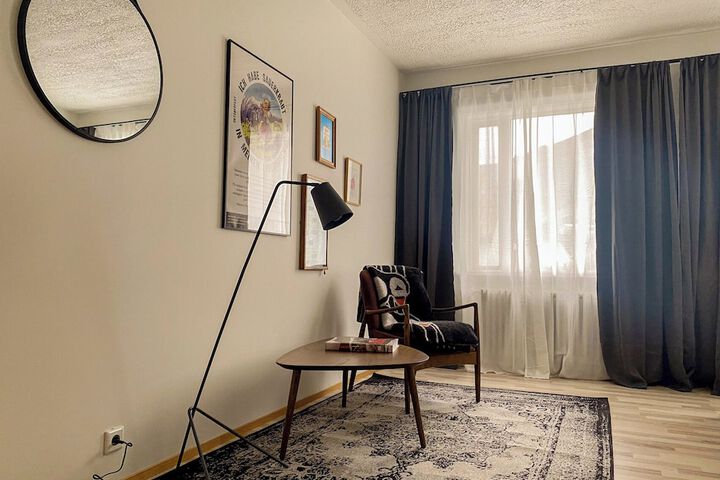 Room 4 of 23