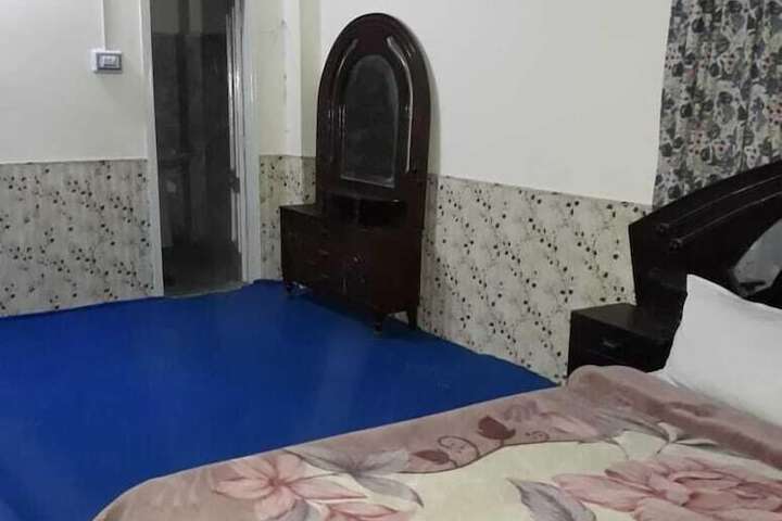 Room 14 of 15