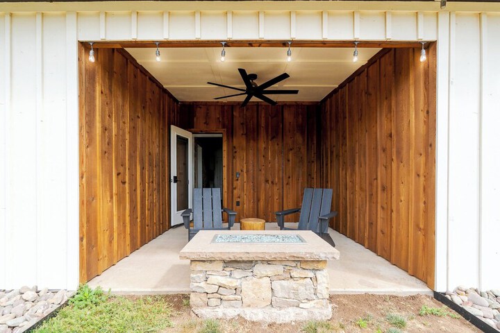Terrace/Patio 65 of 116