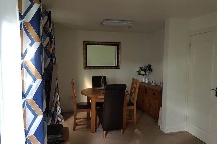 Room 10 of 18