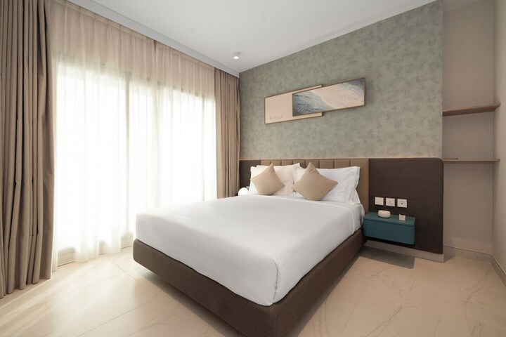 Room 64 of 120