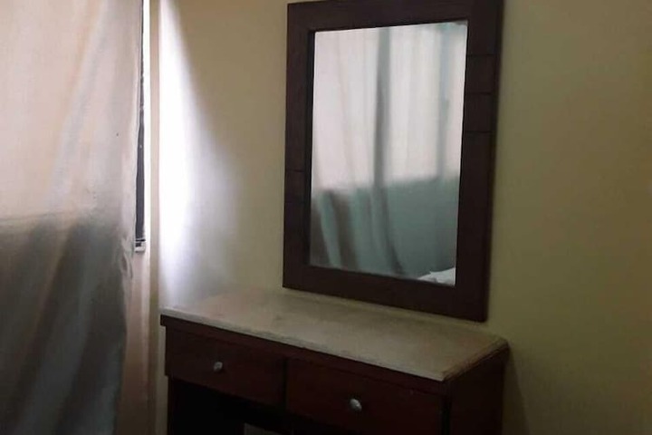 Room 16 of 66
