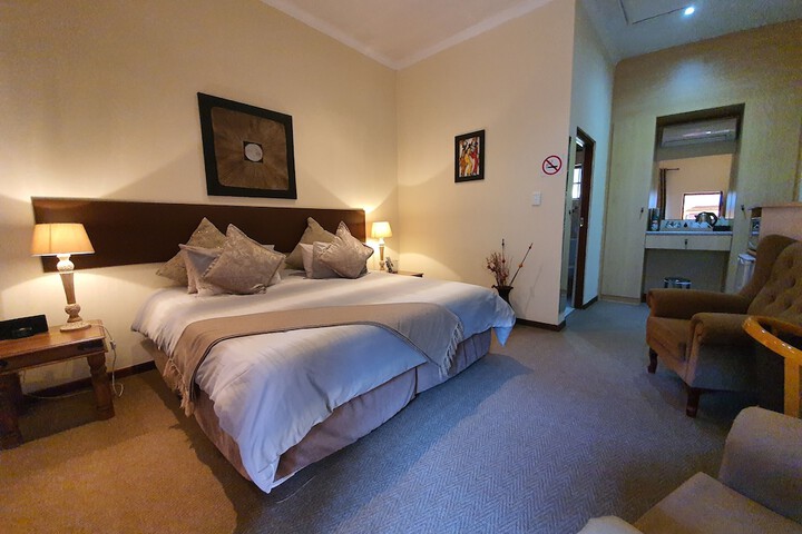 Room 6 of 36