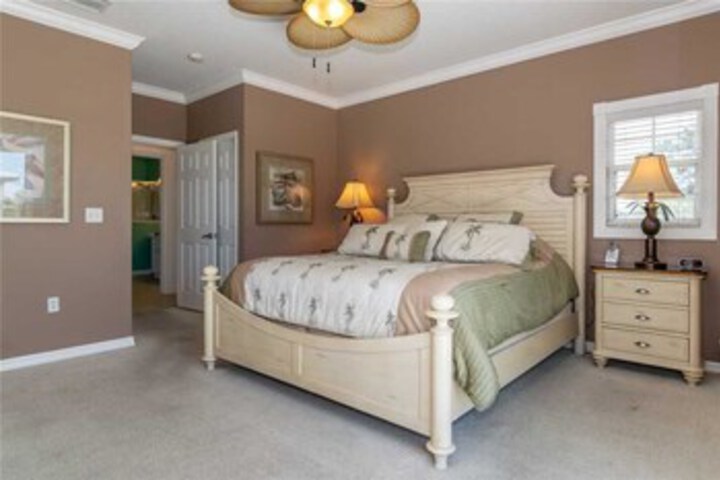 Room 28 of 40