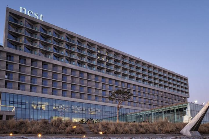 Hotel 148 of 161