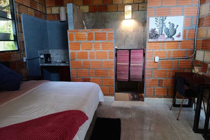 Room 3 of 66