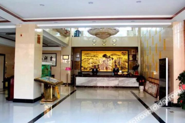 Hotel Interior 11 of 35