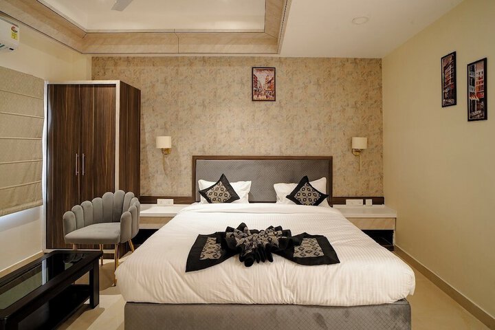 Room 14 of 52
