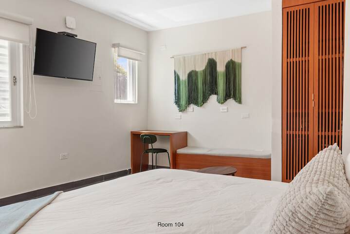 Room 63 of 123