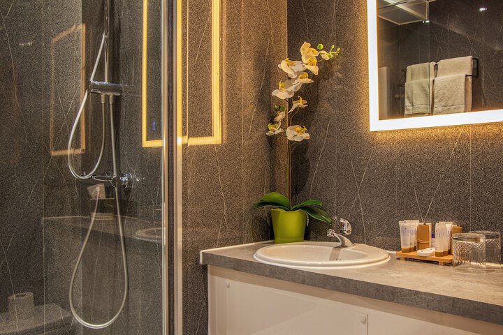 Clean Restrooms