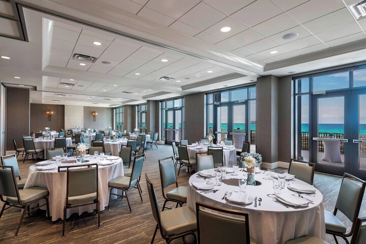 Banquet hall