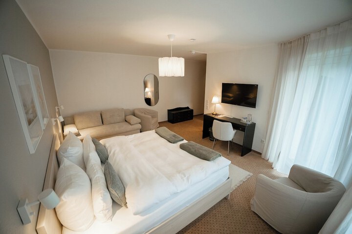 Room 13 of 29