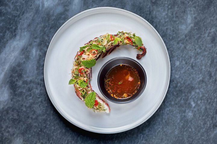 Dining 119 of 171